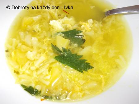 Kapustovo- květáková polévka s kořením