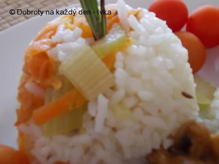 Zeleninová rýže k masu