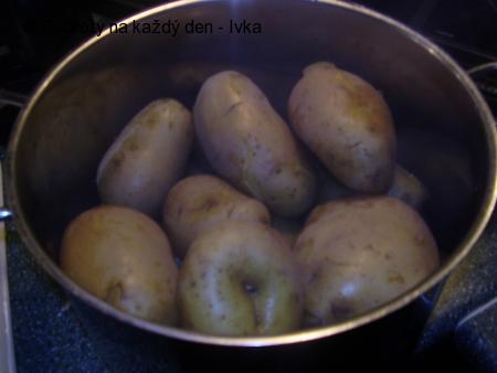 Rychlý letní bramborový salát