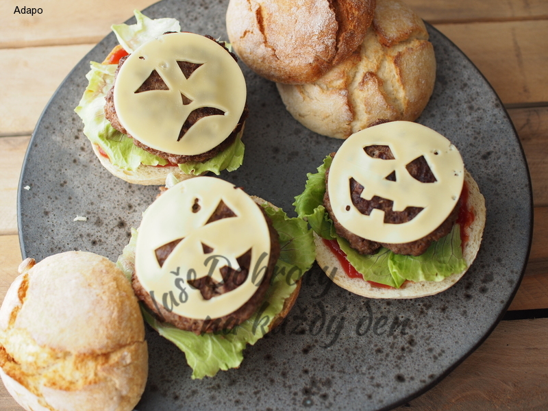 Zapečené Halloween Burgery 
