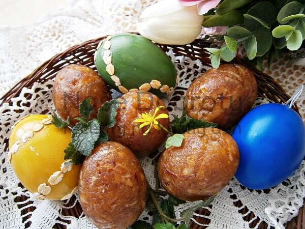 Velikonoční ovocná aspiková vejce