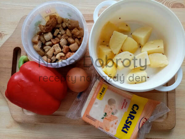 Paprika s brambory ,sýrem a vejci z HF